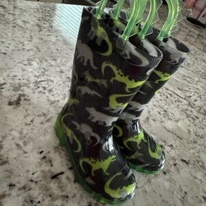 Western Chief Green and Black Dinosaur Kids Boots 6c